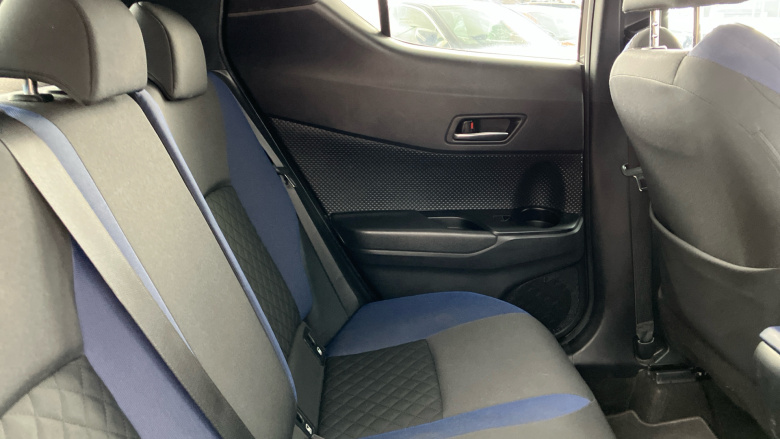 Toyota C-HR 1.8 Hybrid Dynamic 5dr CVT Hybrid Hatchback